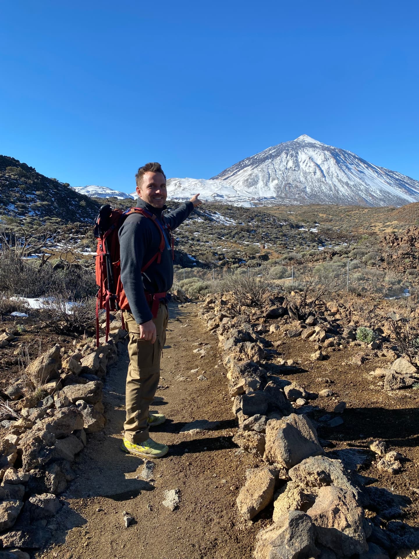 Klaus auf dem Weg zum Teide auf Teneriffa
